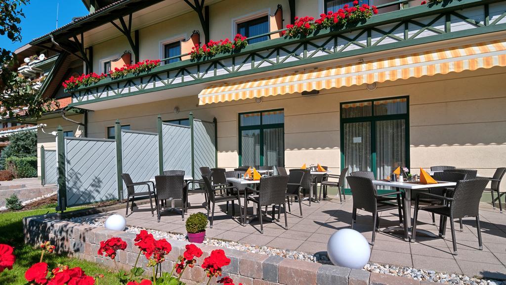 Erlebnis-Hotel-Appartements Latschach ober dem Faakersee Exterior photo